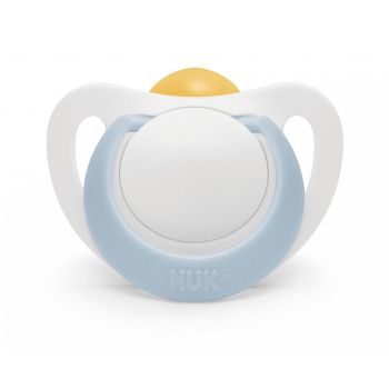 Каучукова залъгалка 0-6 м. бяло/синьо NUK Star + кутийка