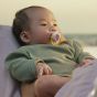 Комплект от 2 броя ортодонтски залъгалки, Ultra Air Happy 0-6m, Philips AVENT - Папагал/Ягода