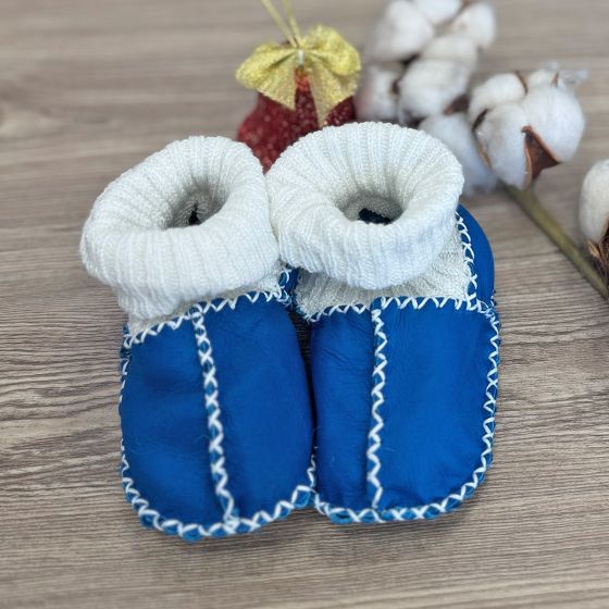 Меки бебешки буйки от агнешка кожа и вълна - Сини