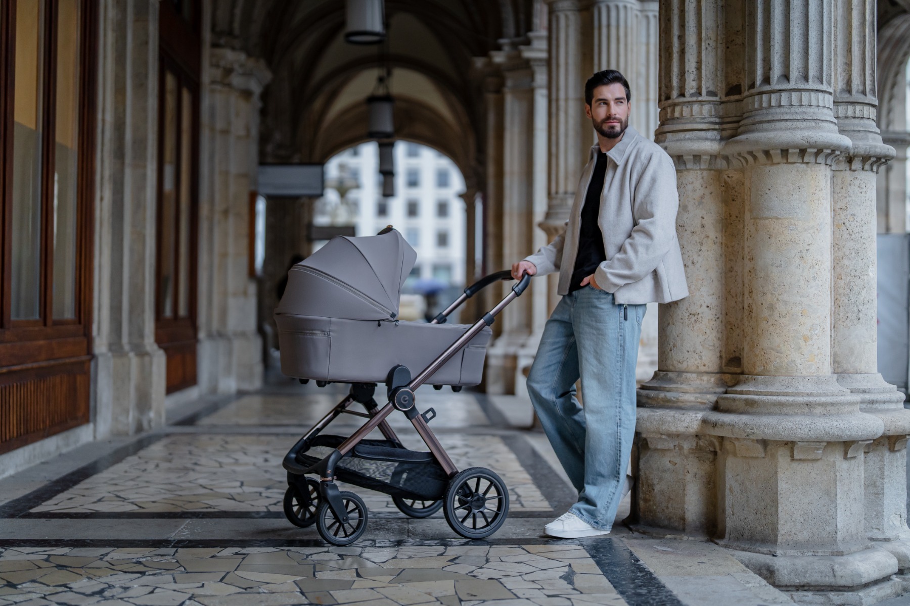 бебешка количка Espiro - Unusually Taupe