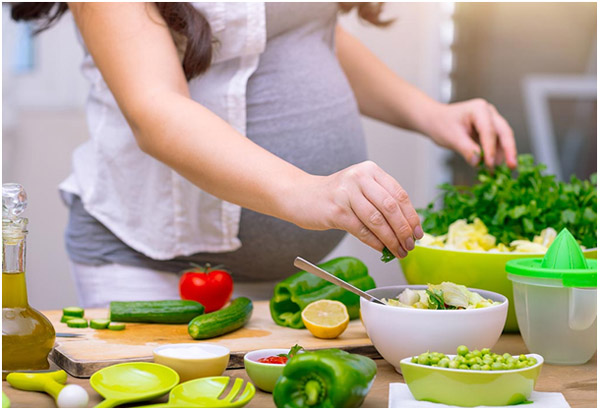 Препоръчителни и забранени храни по време на бременност
